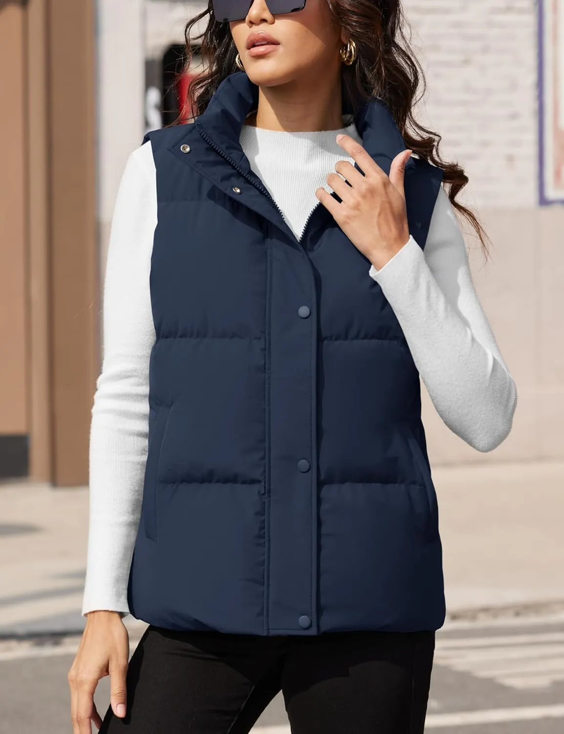 YUCOLEN Down Puffer Vest for Women Lightweight Warm Sleeveless Puffer Jacket 2024 Women Winter Trendy Puffy Vests